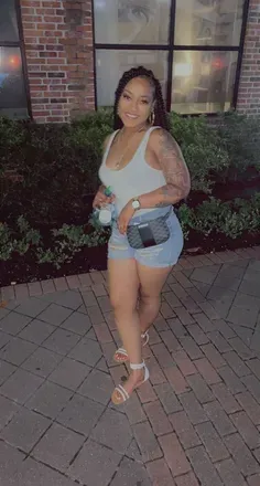 OnlyFans cuenta brownsugarr.xoxo avatar 1