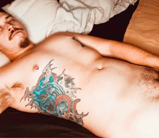 OnlyFans cuenta theknottydom header 2