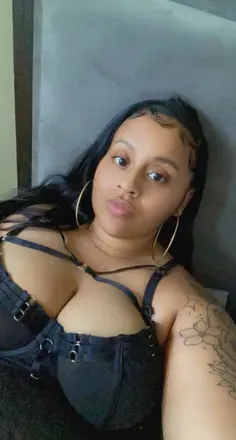 OnlyFans account  roxxy_k avatar 1