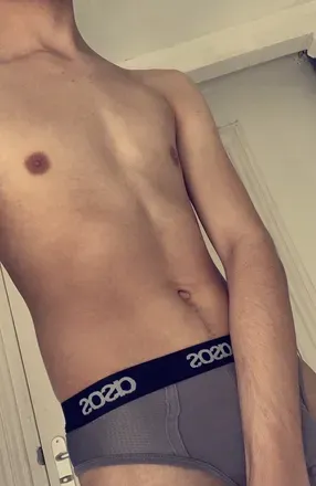 OnlyFans cuenta kaiholland02 avatar 1
