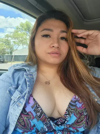OnlyFans account  ohmygoditsapril avatar 1