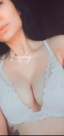 OnlyFans cuenta yourkitttyy header 2