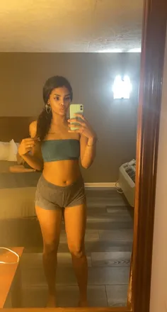 OnlyFans cuenta moneyyjada header 2