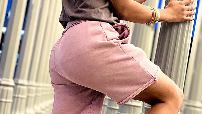 OnlyFans cuenta rosegoldpeaches header 2