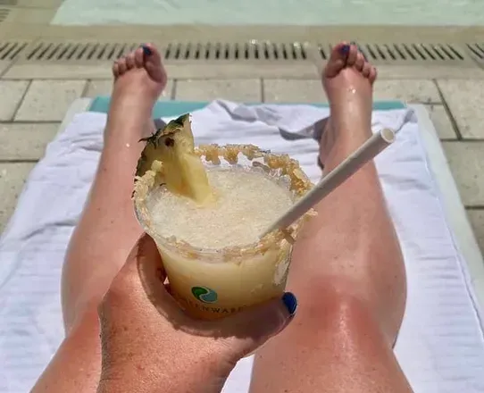 OnlyFans cuenta feetsweetlikekandi avatar 1