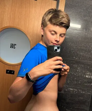 OnlyFans cuenta lukewarmtwink avatar 1