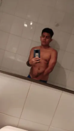 OnlyFans cuenta mrenohot header 2