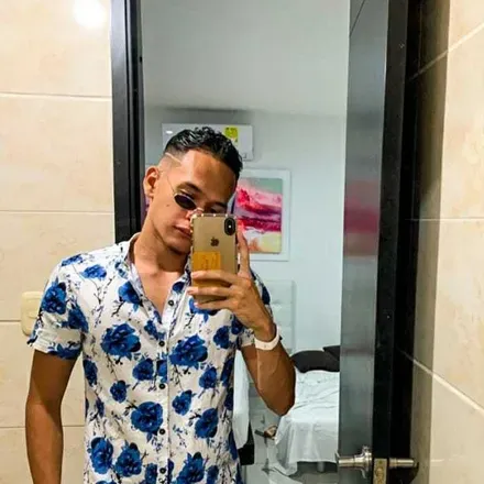 OnlyFans cuenta camilocar avatar 1