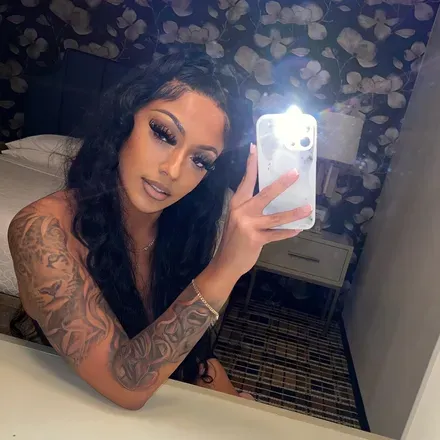 OnlyFans cuenta sunkissed_ky avatar 1