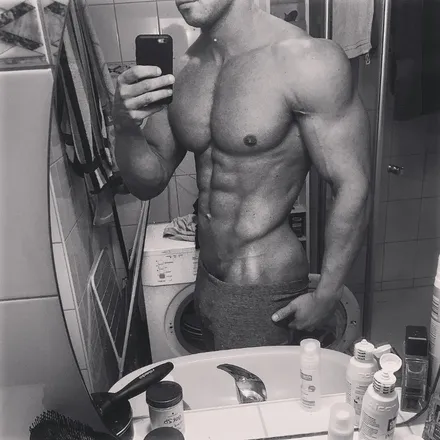 OnlyFans cuenta hdmuscle91 header 2