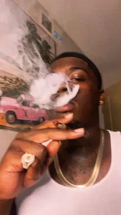 OnlyFans cuenta bigkee3420 header 2