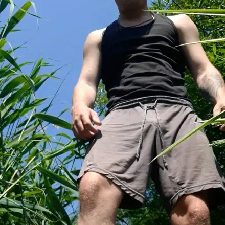 OnlyFans cuenta hung_inthe_wilds avatar 1