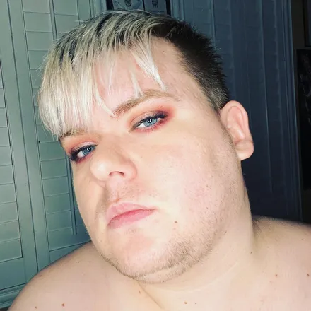 OnlyFans account  bearbear710 header 2