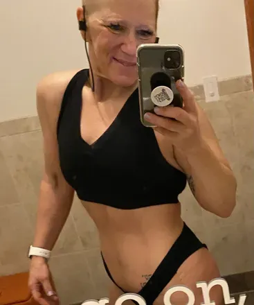 OnlyFans account  ginger_75 header 2