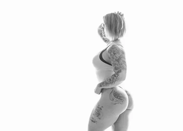 OnlyFans account  mandajsmith avatar 1