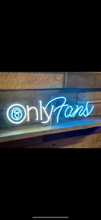 OnlyFans cuenta aurorathemllf header 2