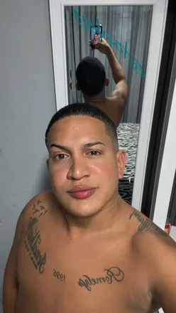 OnlyFans cuenta roderickhot28 header 2