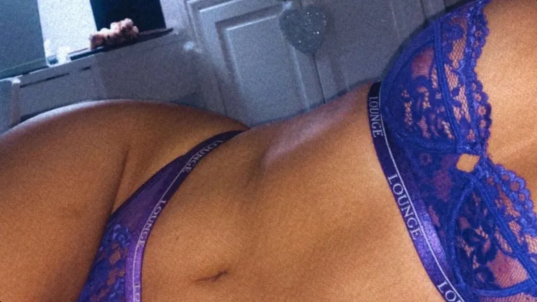 OnlyFans cuenta xambermaex header 2