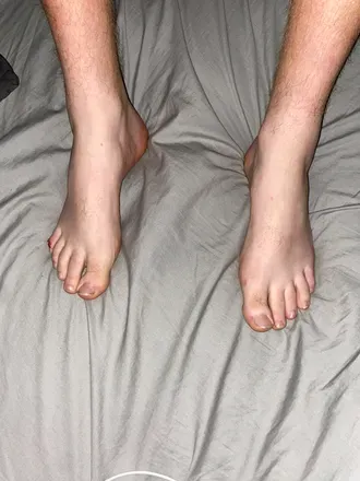 OnlyFans account  toes_hoes_n_mos avatar 1