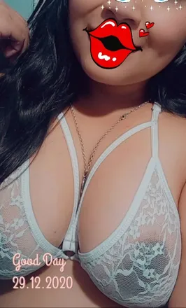 OnlyFans cuenta laramos95 header 2