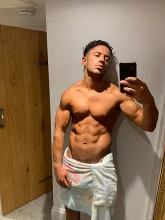 OnlyFans account  rappoluke avatar 1