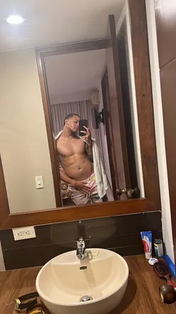 OnlyFans cuenta j.velez96 header 2