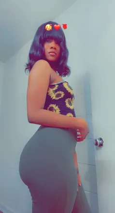OnlyFans cuenta bonnieee_nixole96 avatar 1