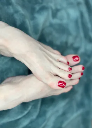 OnlyFans account  virtuousveronicav header 2