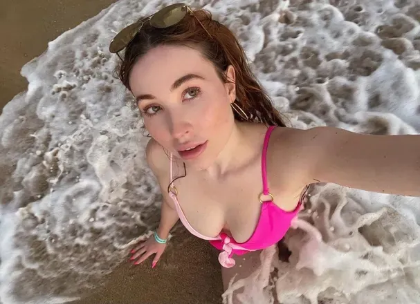 OnlyFans cuenta urhotgirlfriend avatar 1