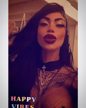 OnlyFans cuenta rubi-69 avatar 1