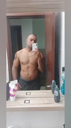 OnlyFans account  mrbonds avatar 1