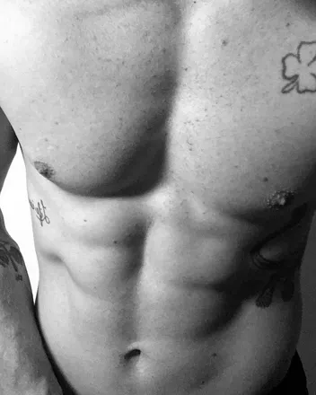 OnlyFans cuenta tristianmtt header 2