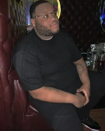 OnlyFans account  bigszshowtime avatar 1