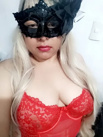 OnlyFans cuenta karisiaestrada header 2