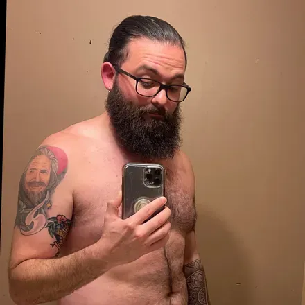 OnlyFans cuenta beardandboners23 avatar 1