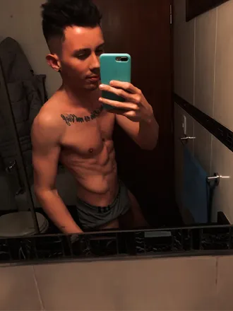 OnlyFans cuenta exeeimhoff69 header 2