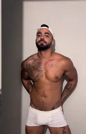 OnlyFans cuenta danmazonni avatar 1