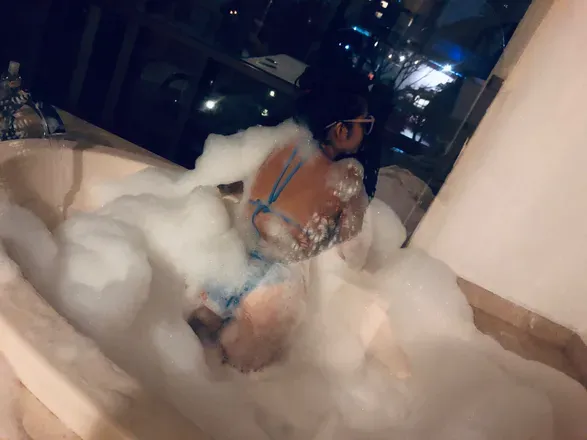 OnlyFans account  melany3004 avatar 1