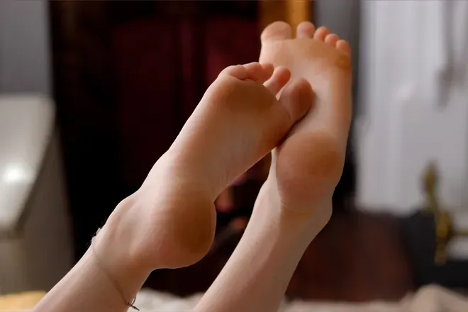 OnlyFans account  fayefable header 2