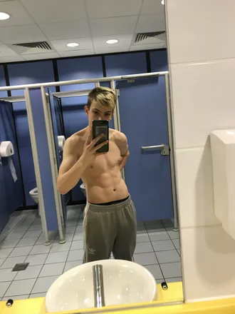 OnlyFans cuenta savagefree header 2