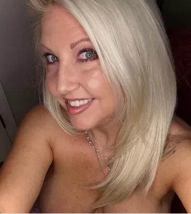 OnlyFans cuenta thatnaughtymommy avatar 1