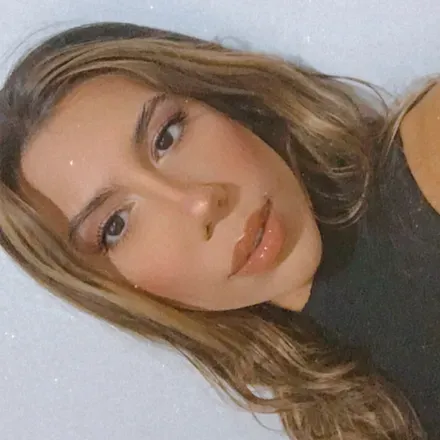 OnlyFans account  emmacag avatar 1