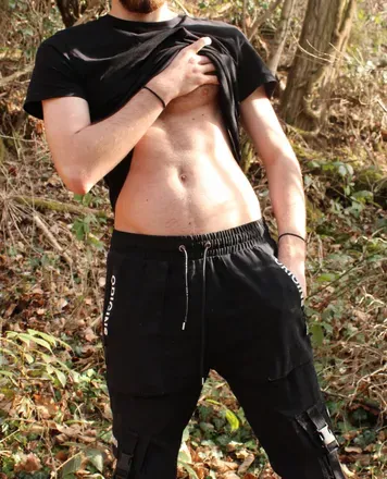 OnlyFans cuenta loyalpervboy avatar 1