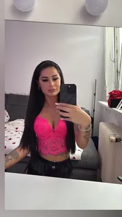 OnlyFans cuenta adellangdon avatar 1