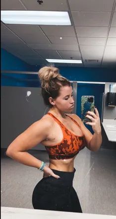 OnlyFans cuenta fitchickk23 header 2