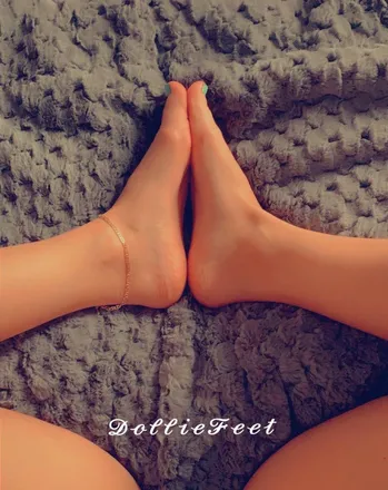 OnlyFans cuenta dolliefeet22 avatar 1