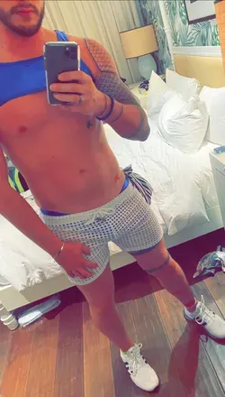 OnlyFans cuenta rainbowtattsxxx avatar 1