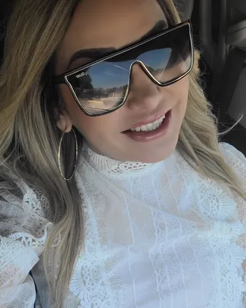 OnlyFans cuenta ely_177 header 2