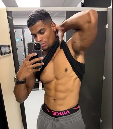 OnlyFans cuenta tastyjay_free avatar 1