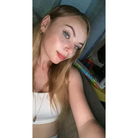 OnlyFans cuenta okemilyxx avatar 1